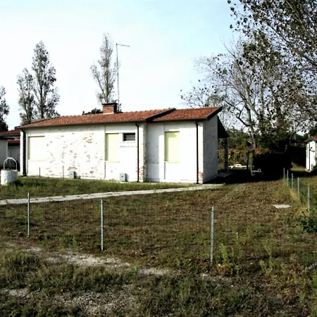 Cozy In With A Garden * Rosolina Mare