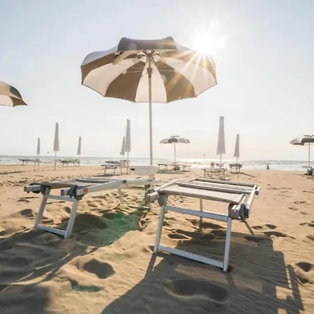 Cozy In With A Garden Holiday home Rosolina Mare